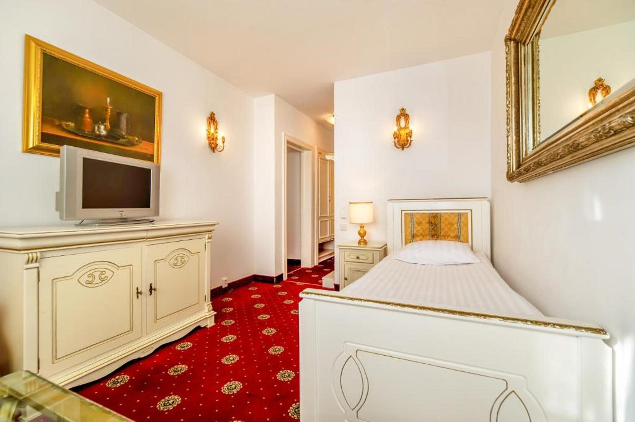 Hotel Imparatul Romanilor Hotel & Spa 시비우 외부 사진